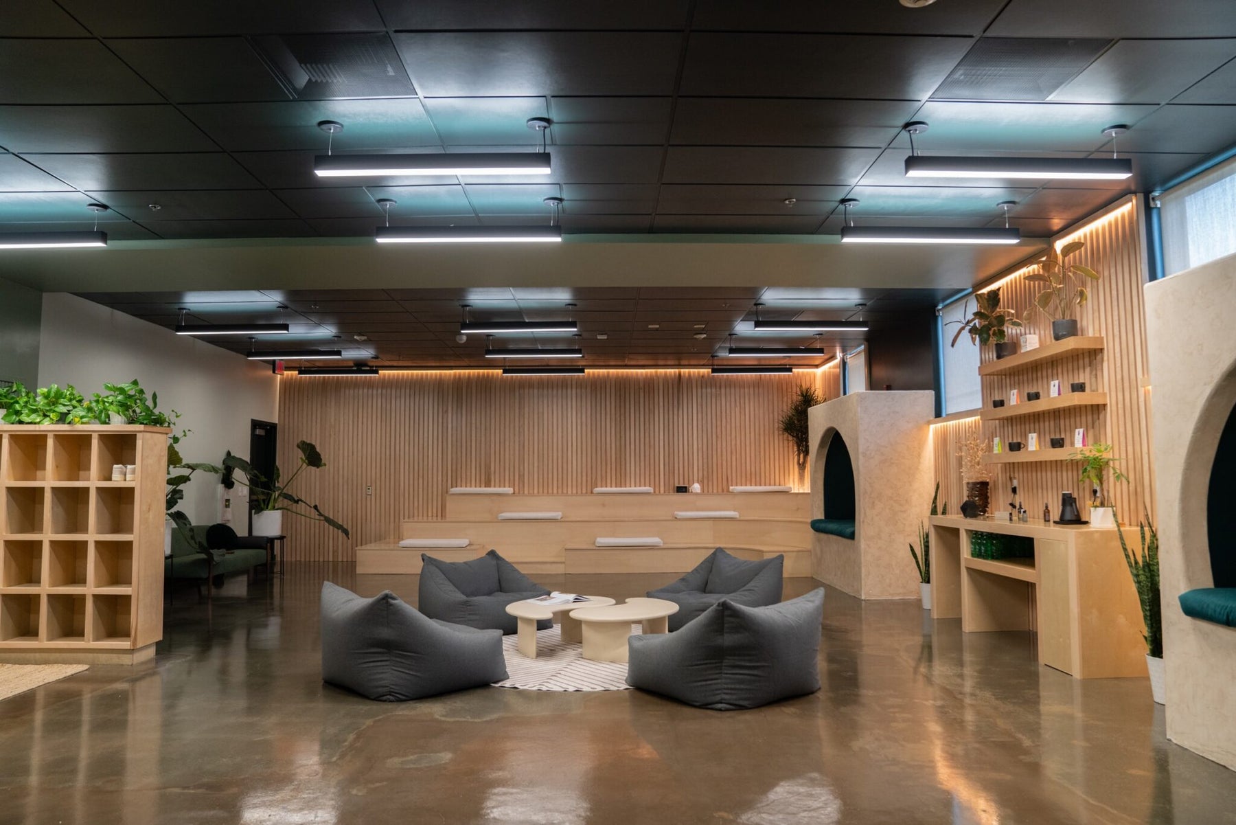 6 FT LED Direct/Indirect Suspended Linear Fixture, 8250 Lumen Max, Wattage and CCT Selectable, 120-277V, Black or White Finish