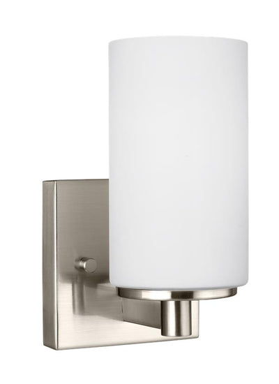4139101-962, One Light Wall / Bath Sconce , Hettinger Collection