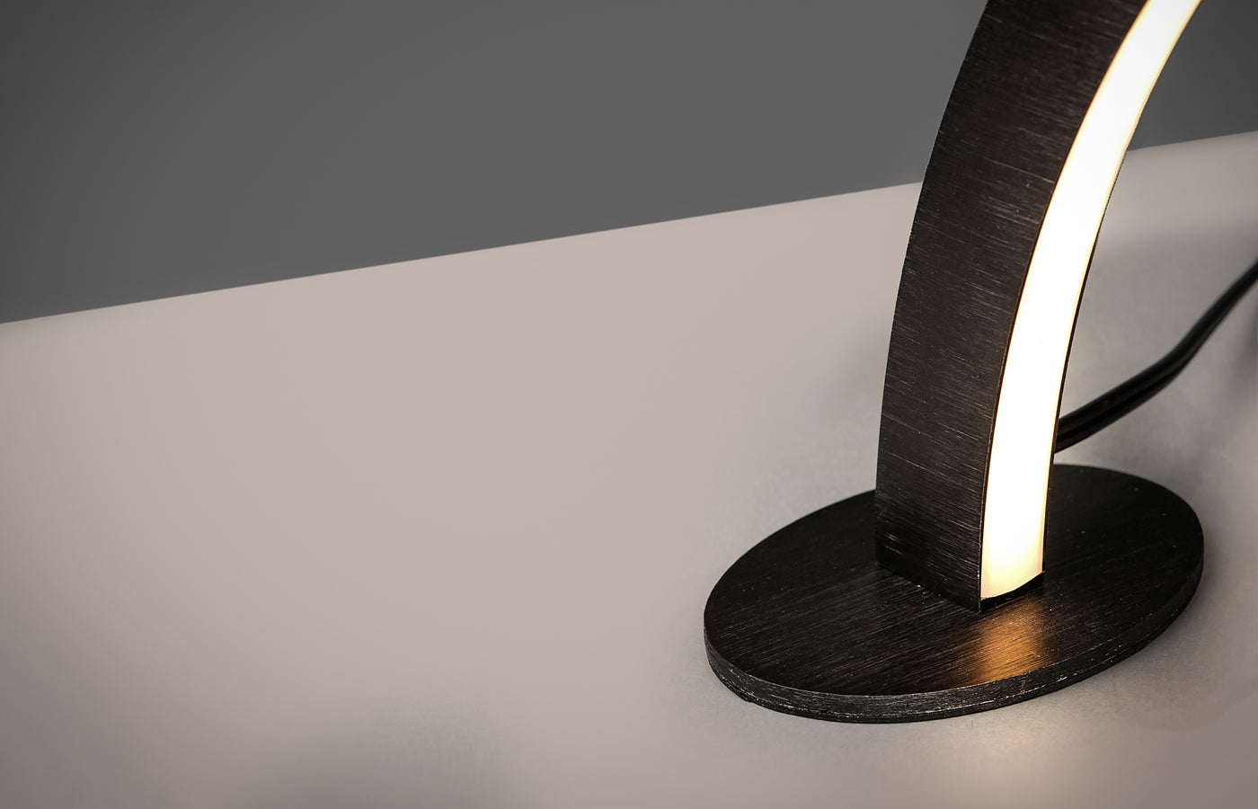  Arc 1-Light LED Table Lamp E20246-BBK 
