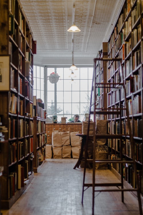 Reasons to Use LED in Public Libraries