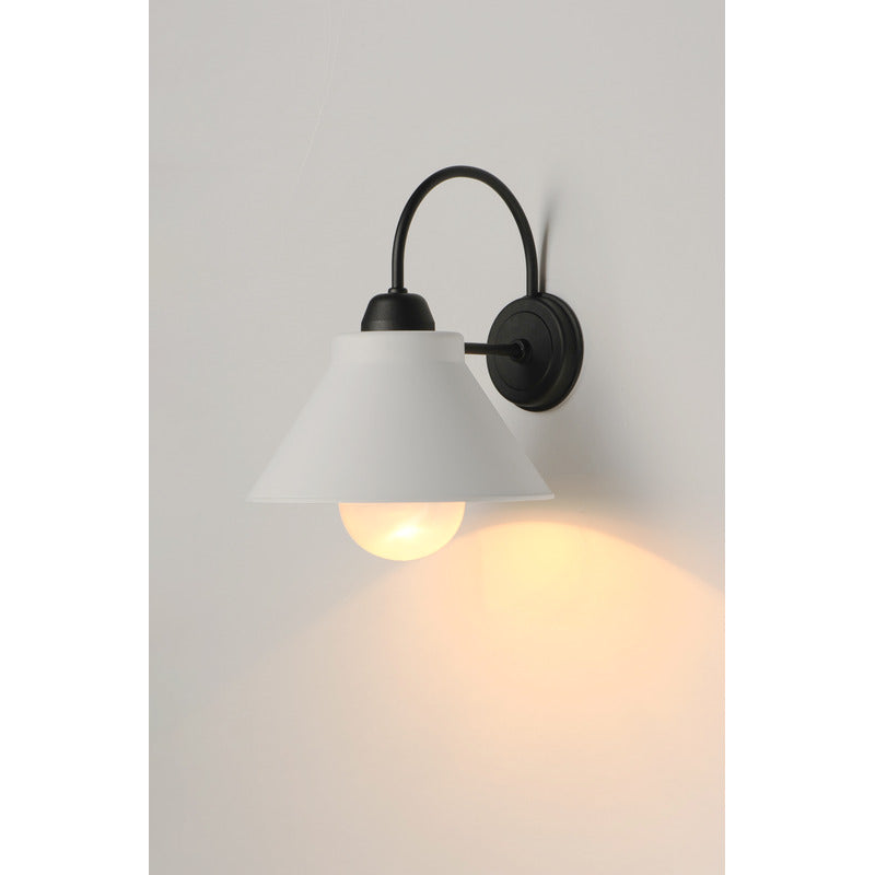 Jetty 1-Light Outdoor Wall Sconce
