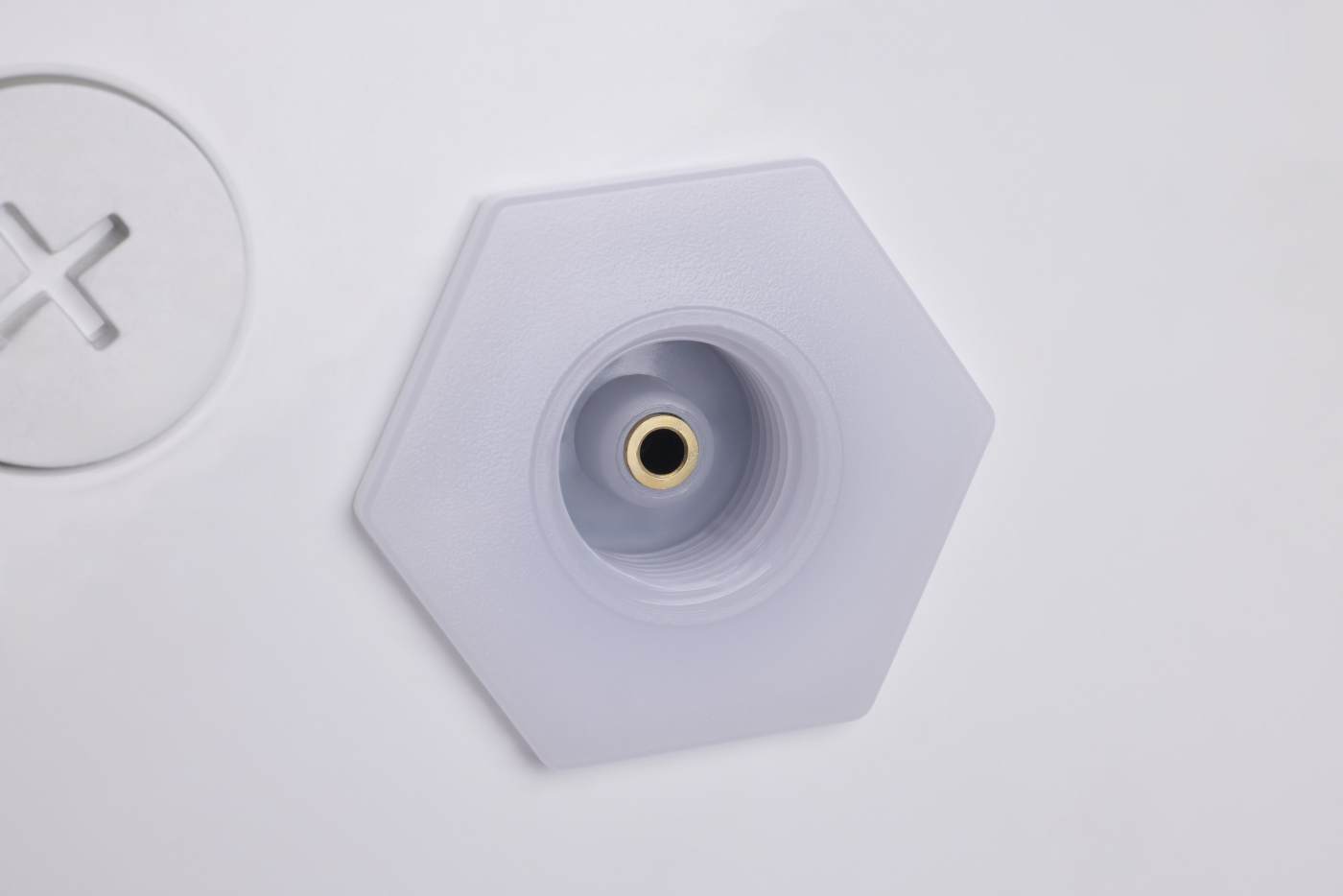 Light gray hexagonal plastic connector with gold pin for led ufo high bay 30000 lumen selectable wattage and cct white