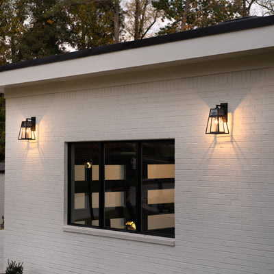 Aria LED Solar Wall Light, 150 Lumens, 5.6W, 3.2V, 2700K CCT, Black Finish