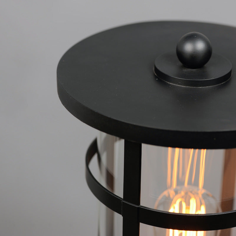 Clyde VX 1-Light Post Lantern