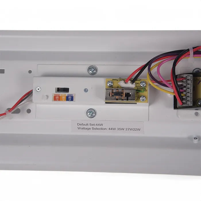4FT LED Retrofit Strip Light, 5720 Lumen Max, Wattage and CCT Selectable, 120-277V