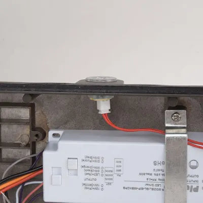 LED Traditional Wall Pack, 4200 Lumens, 28W, 4000K or 5000K, Photocell Included, 120-277V, Bronze Finish