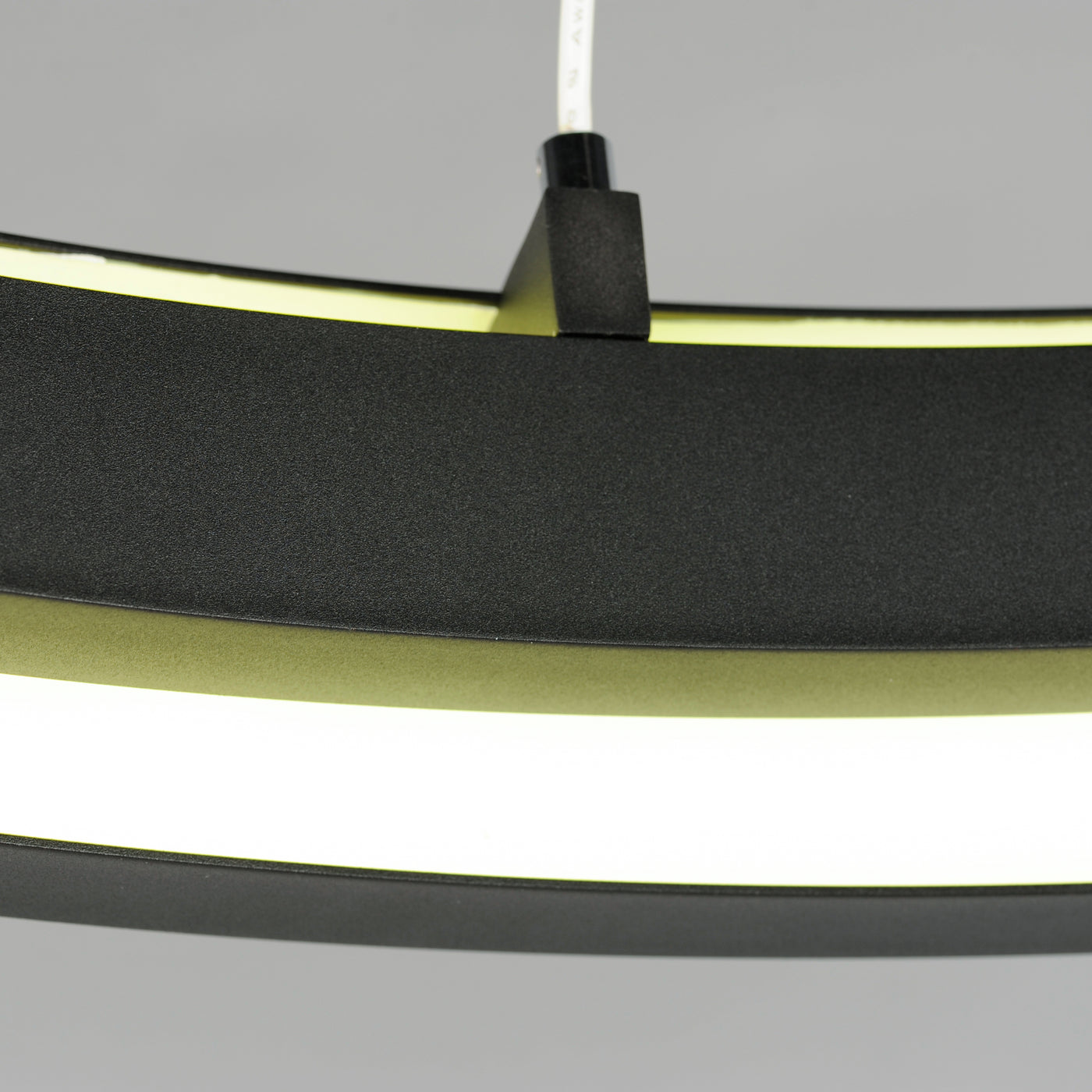 iCorona WiZ 36" LED Pendant RGBTWK Smart Light, 4800 Lumens, 60W, 120-277V, Black Finish