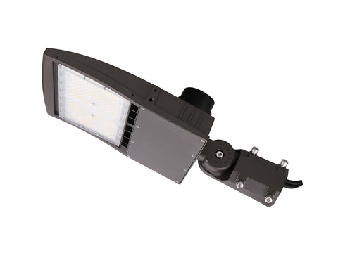 The Quasar G4 LED Area/Parking Lot Light, 21,000 Lumen Max, Wattage Selectable, 5000K, 120-277V, Type 3 or Type 5 Distribution, Bronze