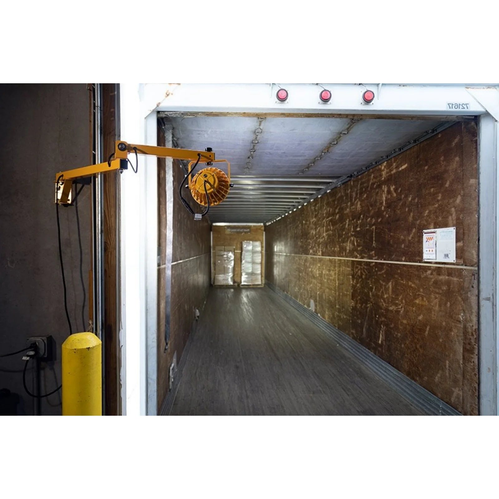 Loading Led LED Loading Dock Light, 4140 Lumens, 30W, 5000K, 120-277v | Warehouse ...