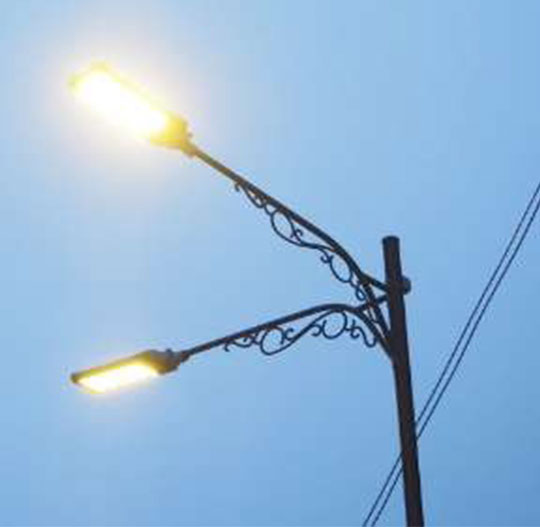LED Dusk to Dawn Light