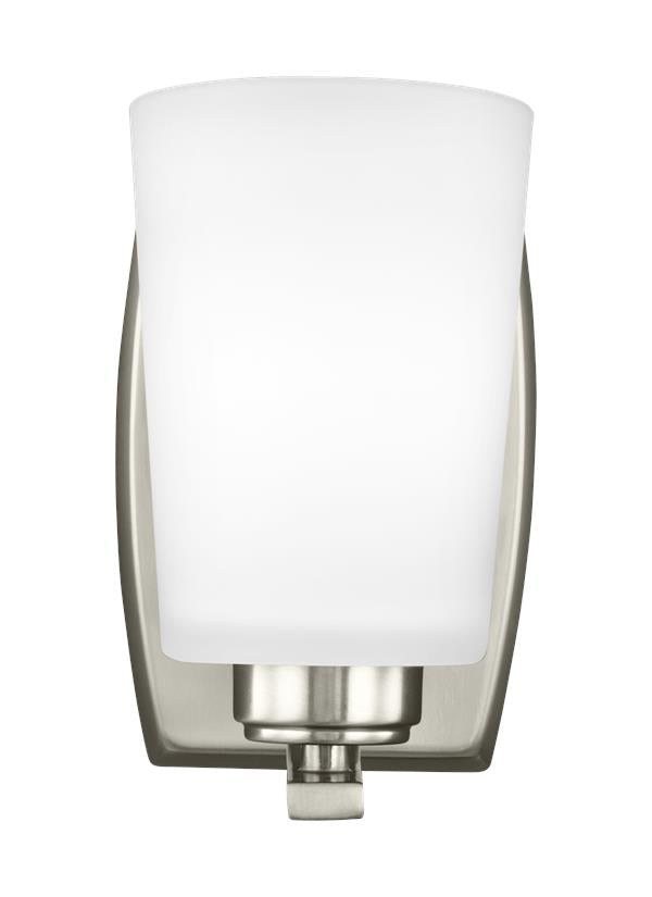 4128901-710, One Light Wall / Bath Sconce , Franport Collection