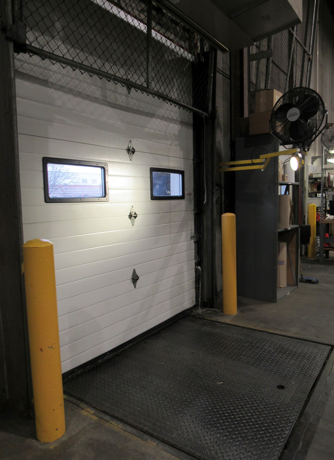 Docklite Docklite Modular System, Incandescent/LED | Warehouse-Lighting.com
