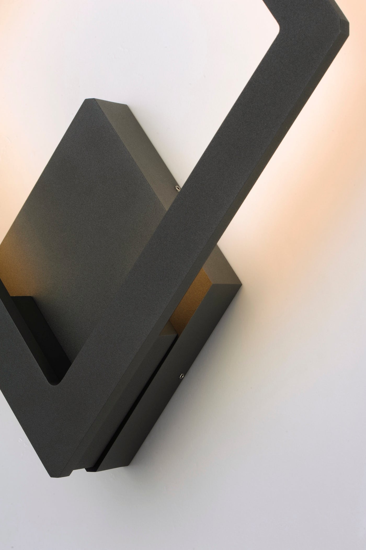  Alumilux LED Outdoor Wall Sconce E41495-BZ Wall Sconce