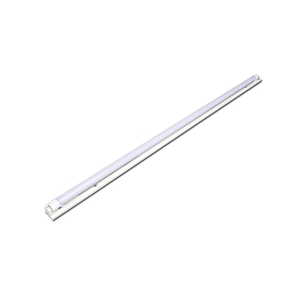 4 Foot 1 Light Low Profile Strip 2100 Lumen 18W LED 4000K Lamp Included